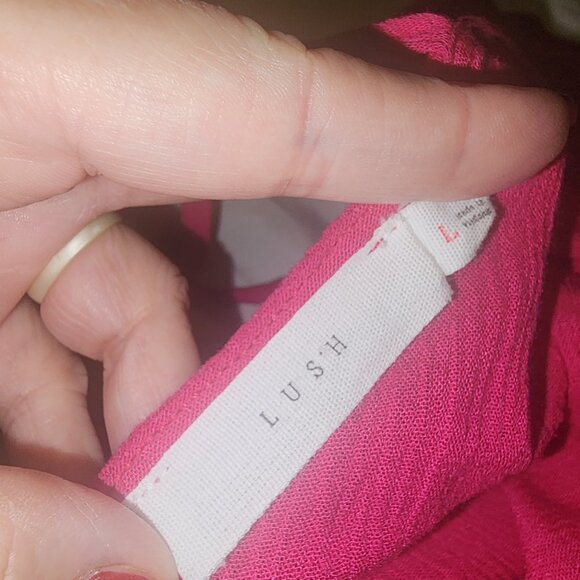 Fuchsia Top - Picture 3 of 5